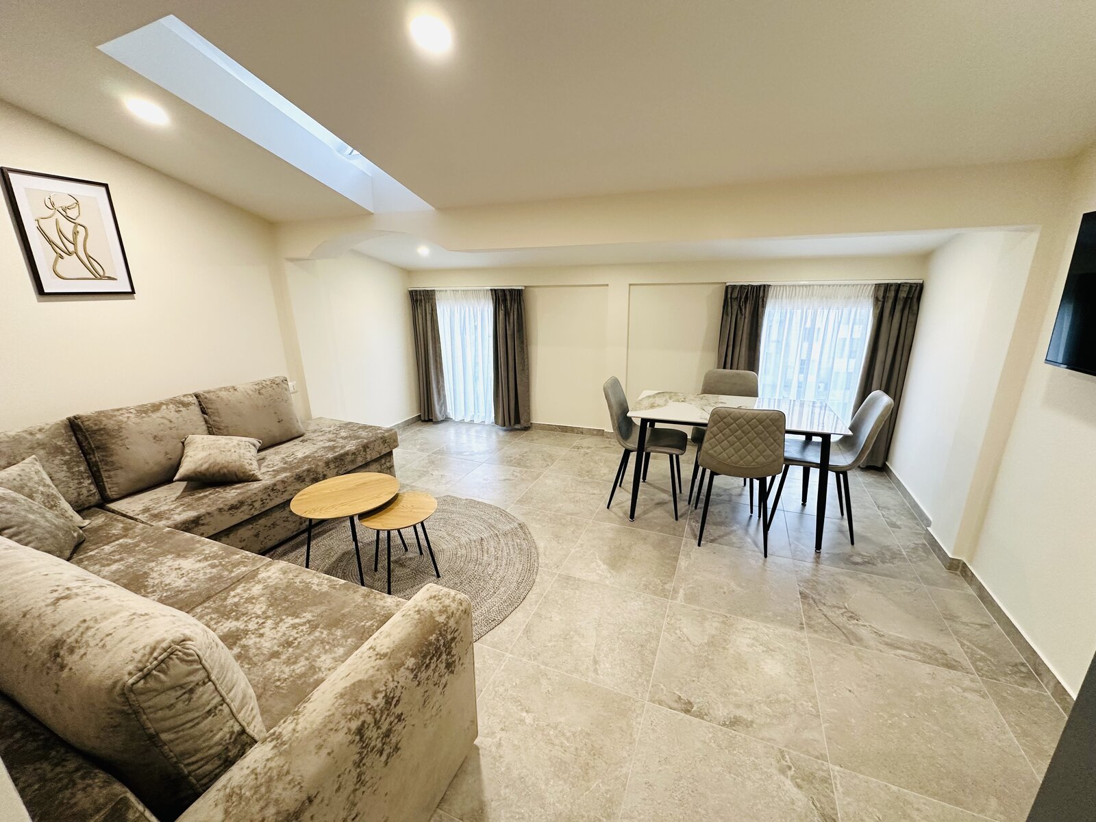 Tanushi Family Suite living area